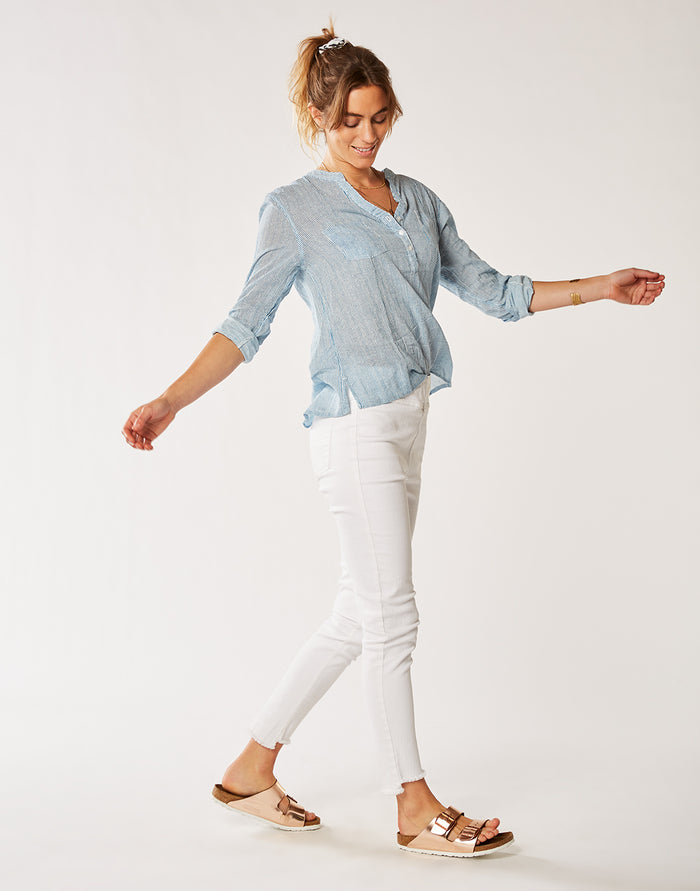 Alma Jean: White