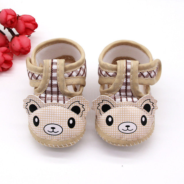 Baby clothing gift sets ideal for baby showers and new born baby occasions - SET B