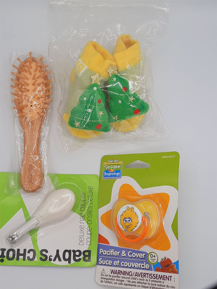 Baby Gift set Baby with new born essential items
