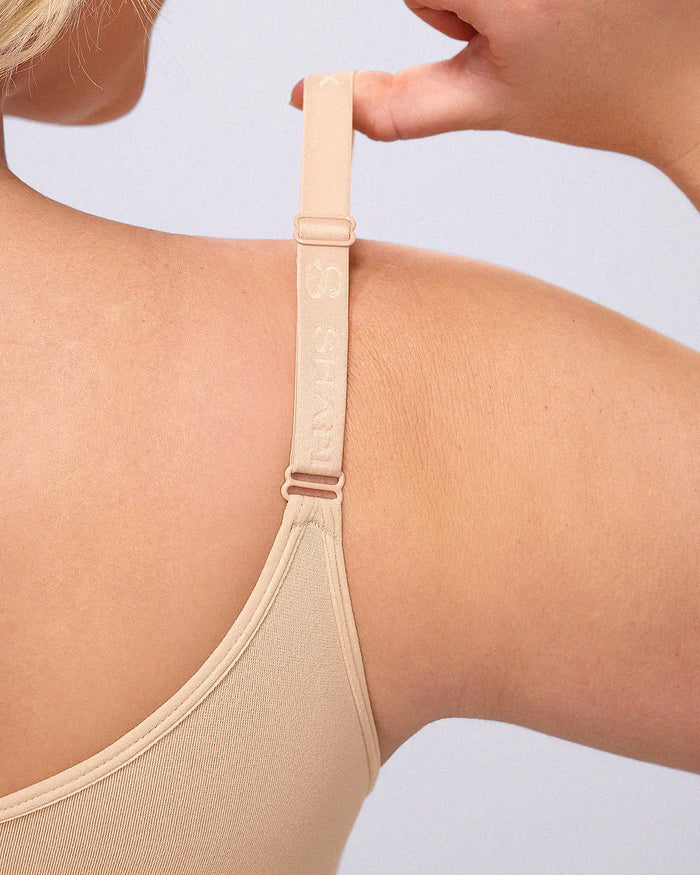 Bare Essentials™ Defineline™ Back Smoothing Unlined Wireless Bra