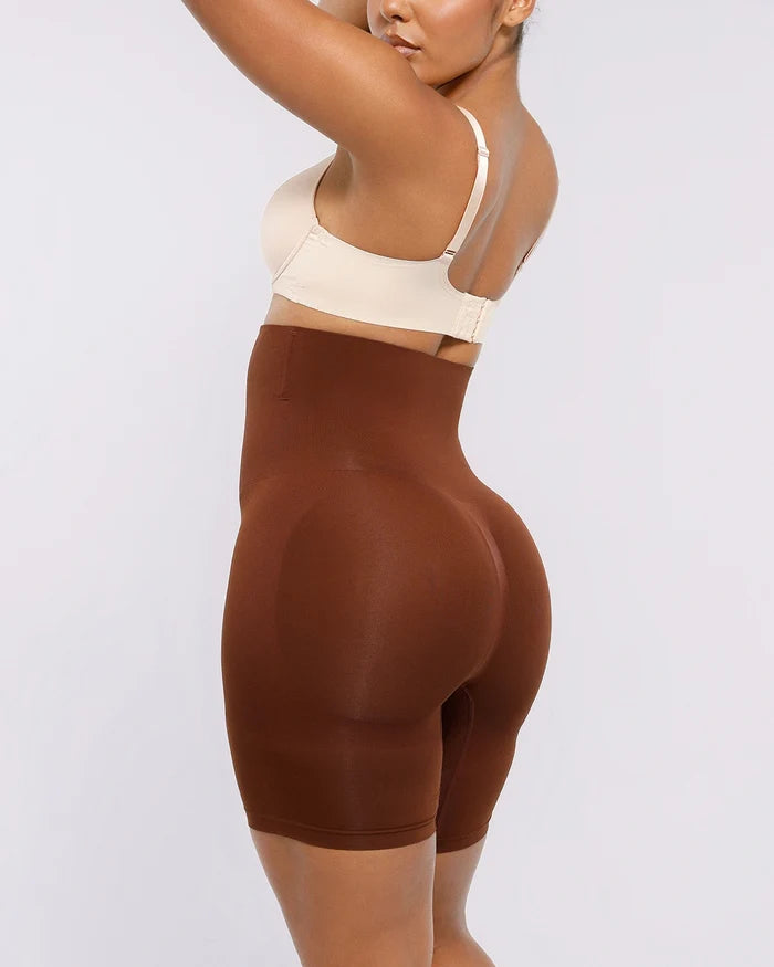 Bare Essentials™ Skin Flow™ Everyday Shaping Short