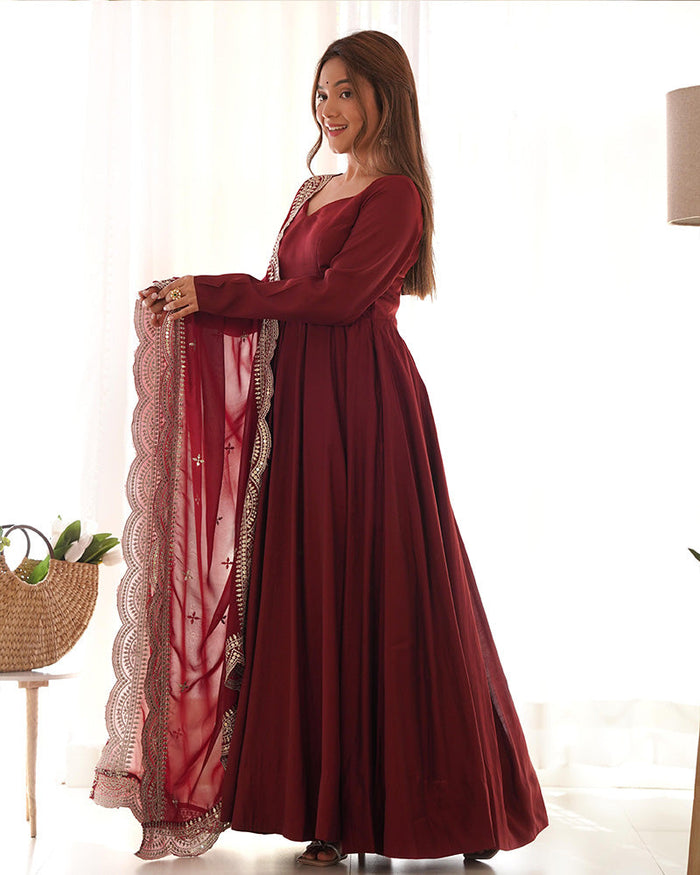 BEAUTIFUL MAROON COLOR PURE CHANDERI SILK THREE PIECE ANARKALI SUIT
