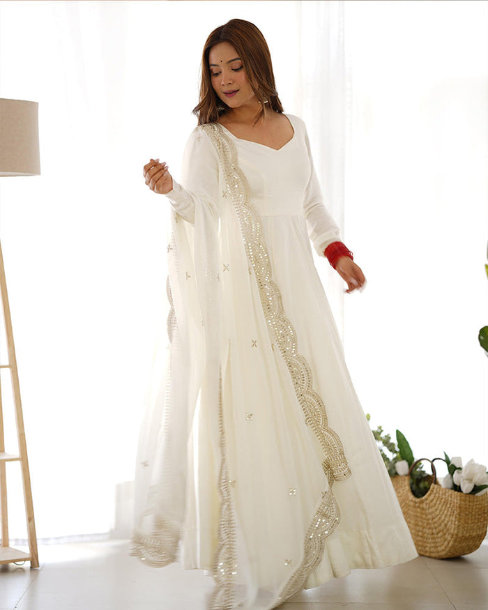 BEAUTIFUL WHITE COLOR PURE CHANDERI SILK THREE PIECE ANARKALI SUIT