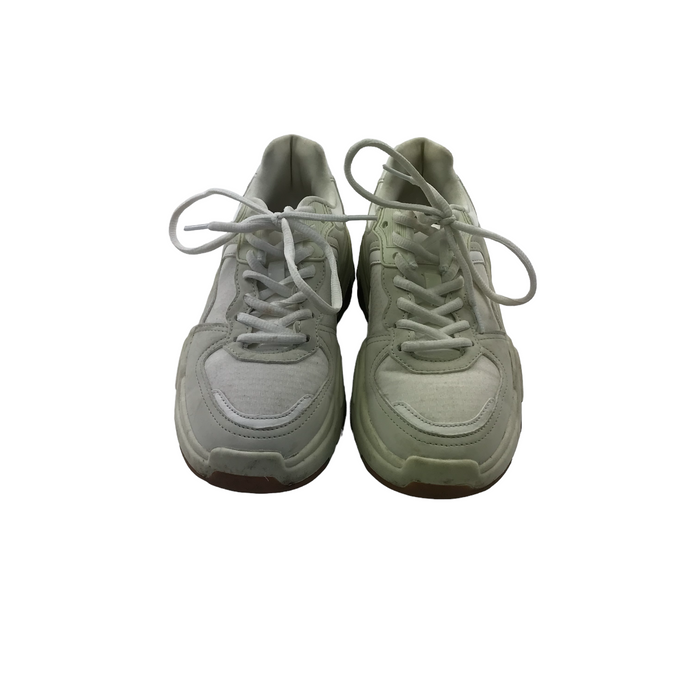 Bershka size UK 5 white trainers