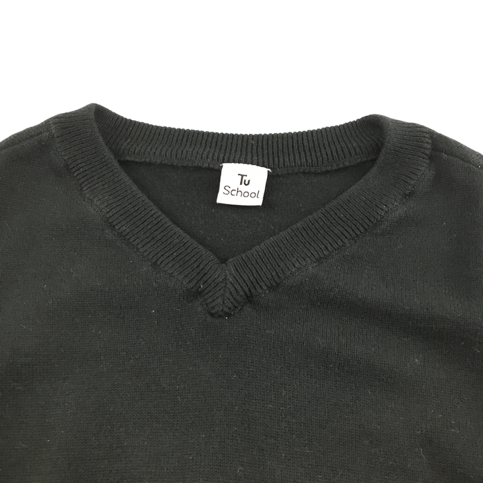 Black unisex v-neck school jumper