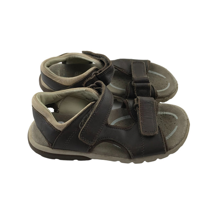 Clarks size UK 11 grey strap sandals