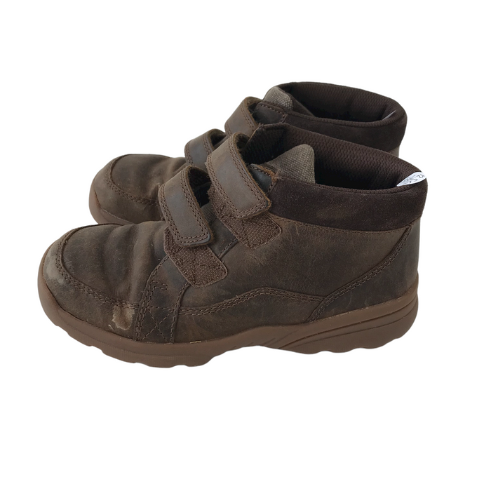 Clarks size UK 12.5g (jr) brown leather boots