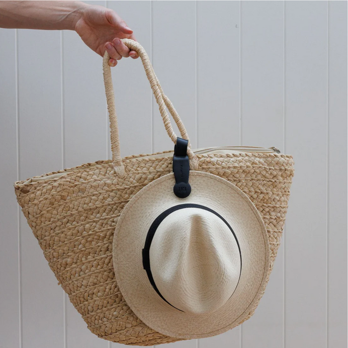 D Klipsta Magnetic Hat Clip
