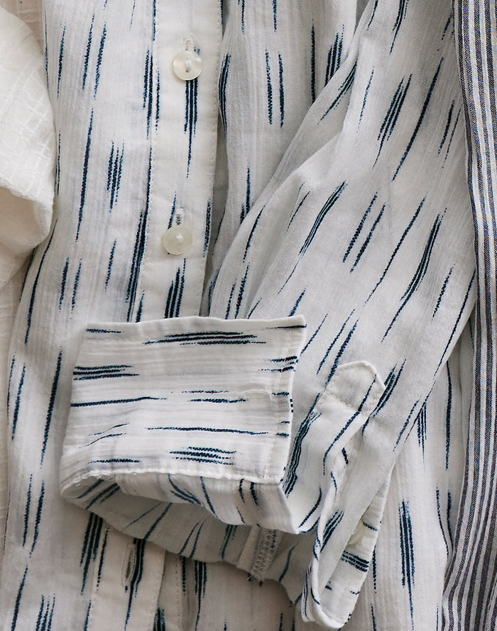 Dylan Gauze Tunic: Azul Ikat - FINAL SALE