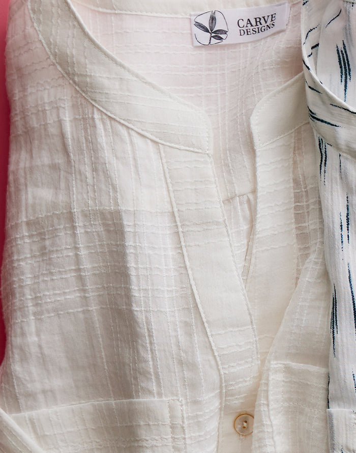 Dylan Textured Tunic: Cloud