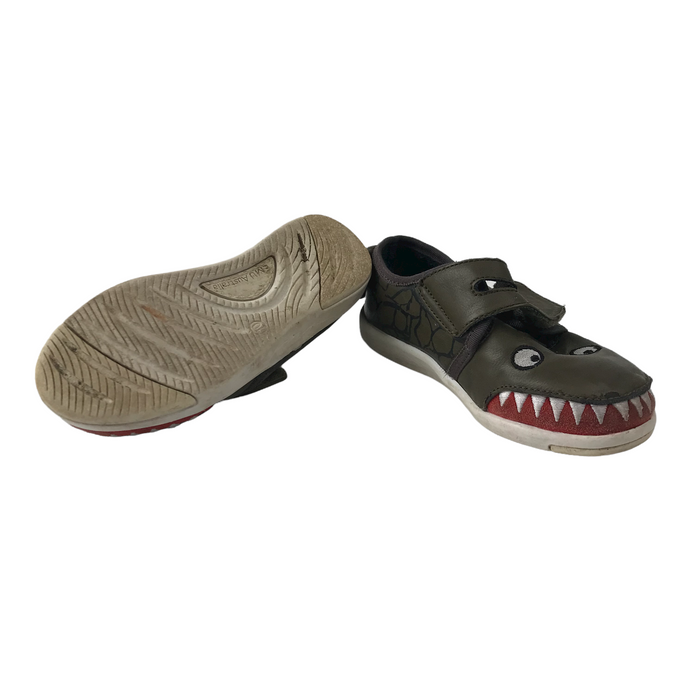 Emu Australia  size UK 10 (jr) khaki crocodile trainers