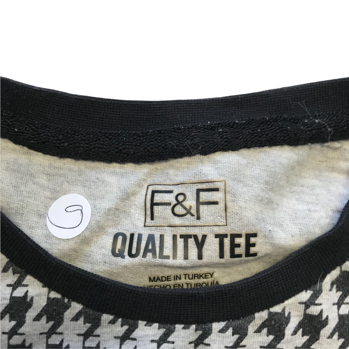 Preloved kids t-shirt