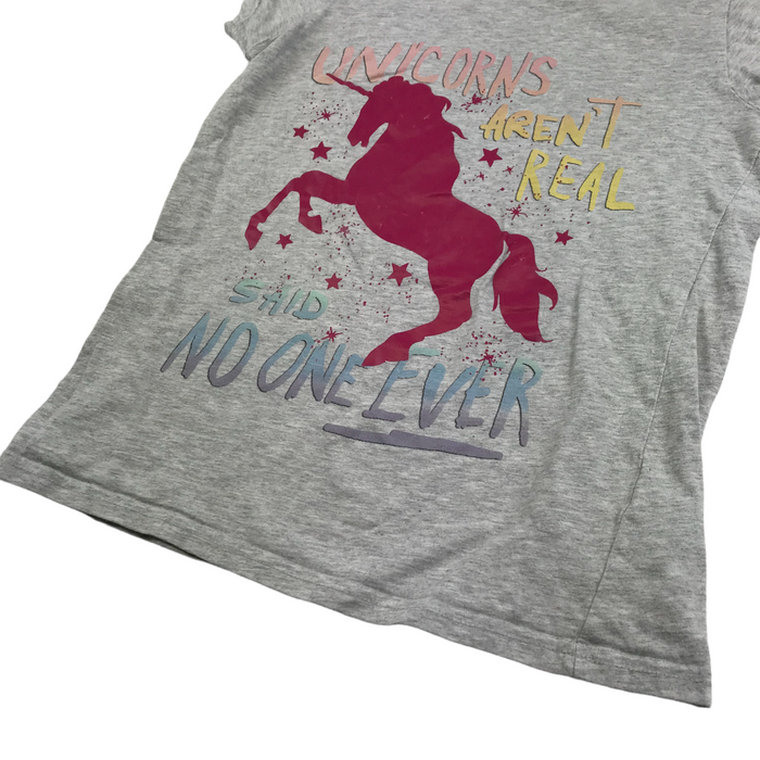 Preloved kids t-shirt