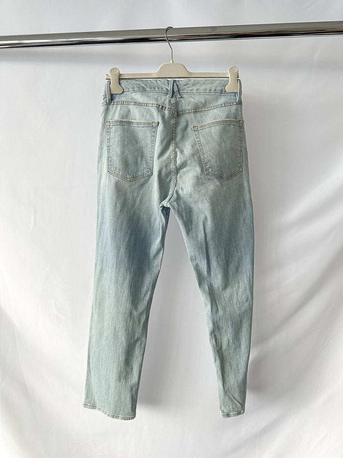 Good American Good Cuts Light Blue Distressed Jeans