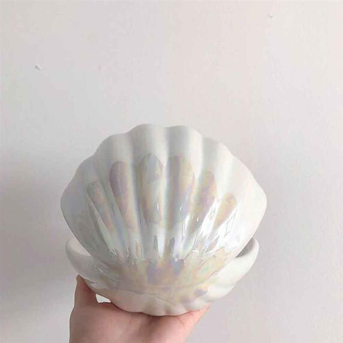 Gorgeous Ceramic Clam Shell Storage/Night Light