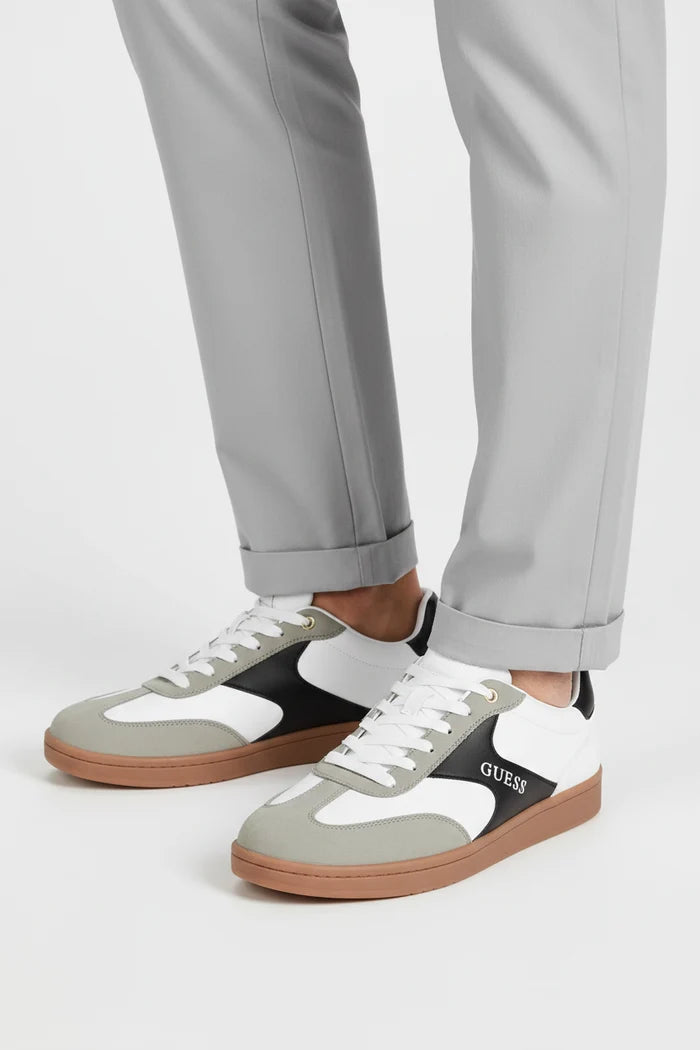 GUESS LOOVIE SNEAKER GUM71 - Runner