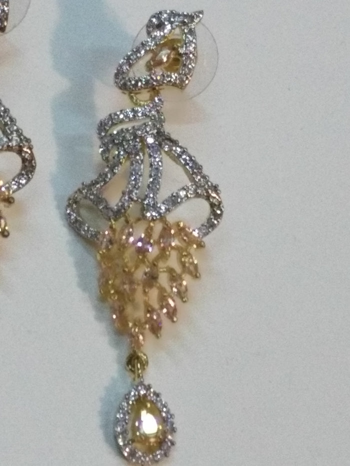 Inverted feather style pink stones earrings - NATASHAHS