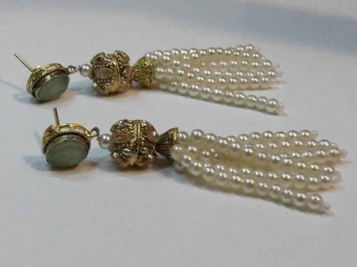 Jelly Fish Style Green colored layered handing bead strands - NATASHAHS
