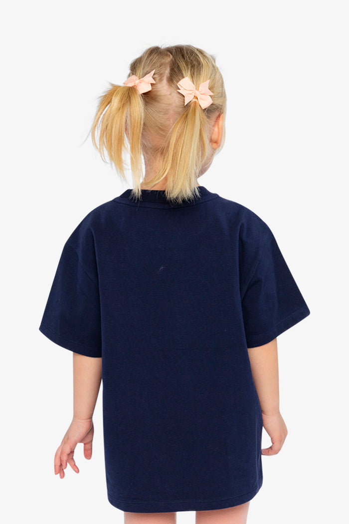 Deux par Deux girls' dark blue jersey T-shirt with holographic heart – on a child model, back view