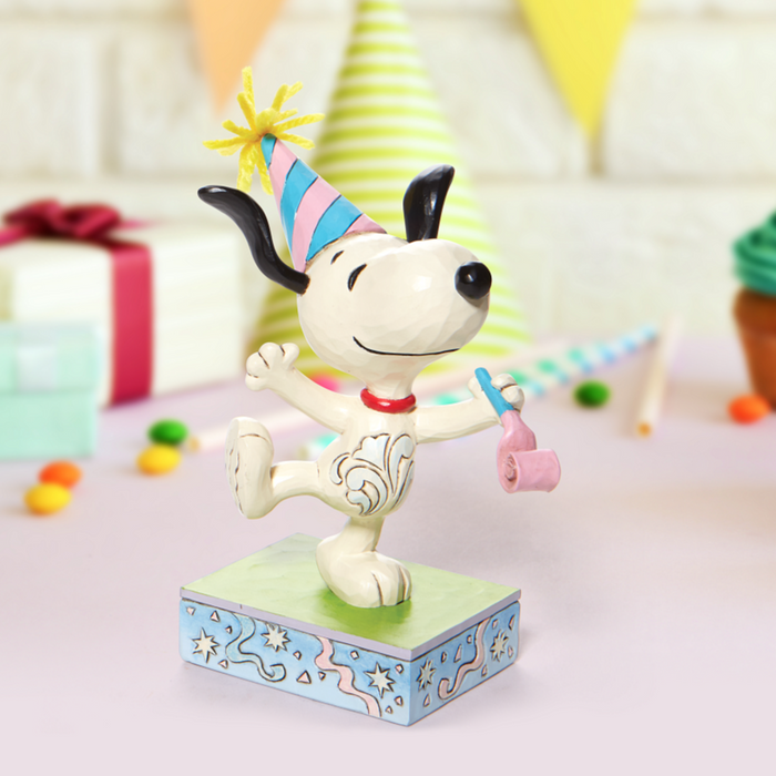 Jim Shore x Peanuts - Party Animal Snoopy Figurine 6010116