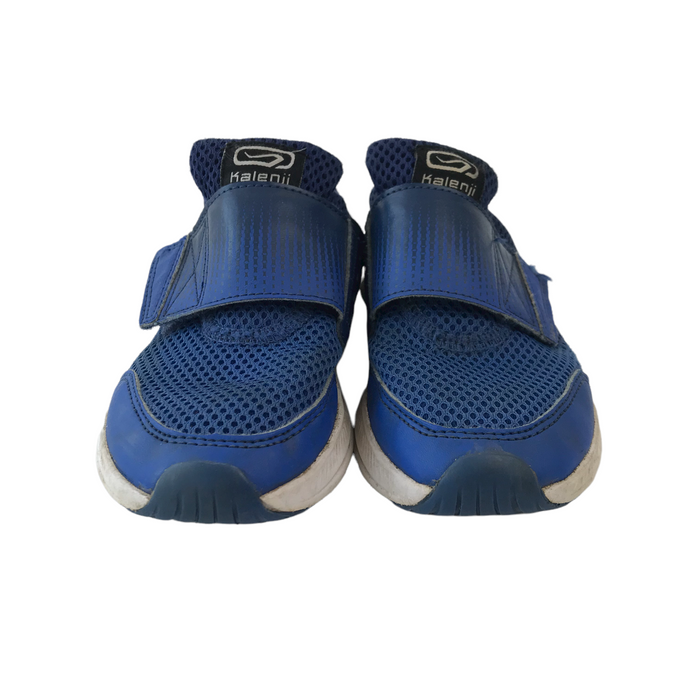 Kalenji size UK 12 (jr)royal blue trainers