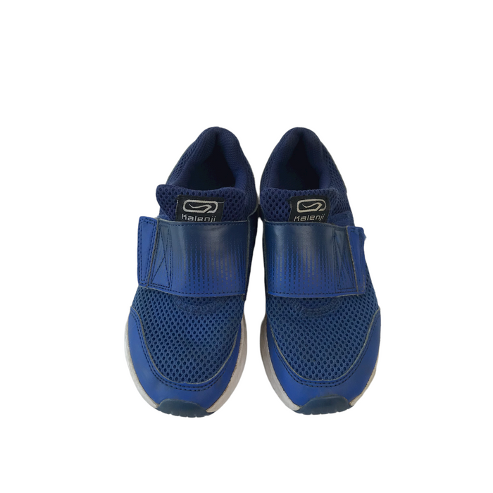 Kalenji size UK 12 (jr)royal blue trainers