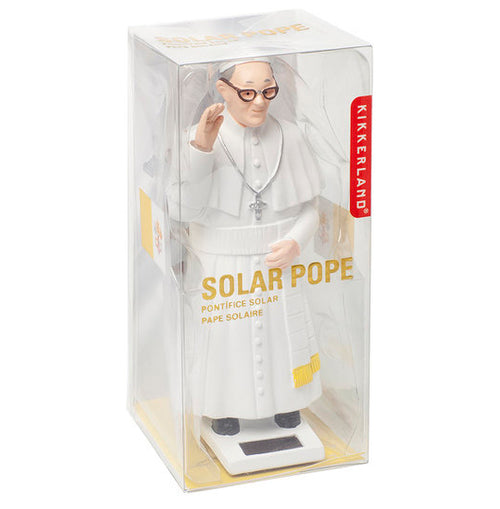 Kikkerland - Pope Francis Solar Energy Powered Waving Statue