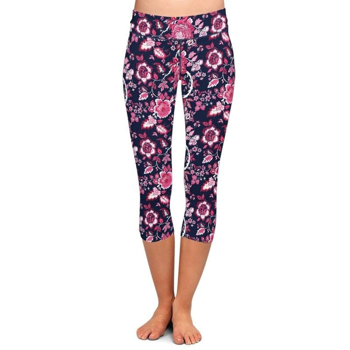 Ladies Beautiful Flowers Printed Capri Leggings