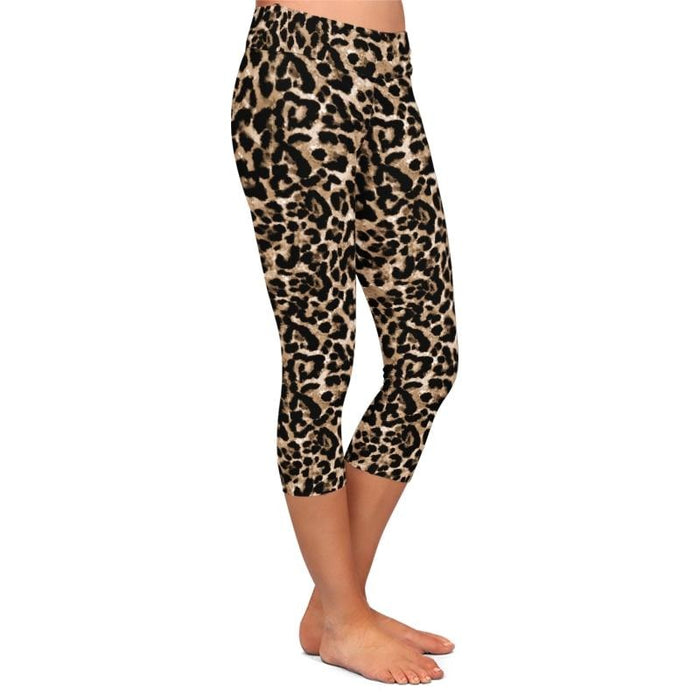 Ladies Growlin' Leopard Printed Capri Leggings