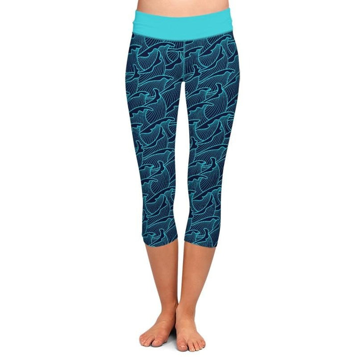Ladies Sea Waves Digital Printed Capri Leggings