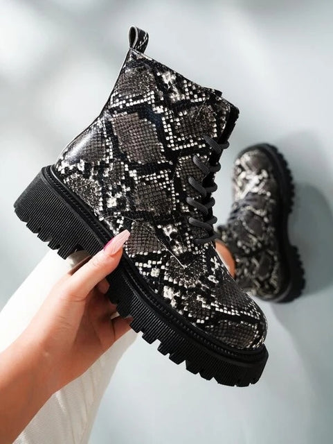 Ladies Snake Print Thick Sole Zip-Up Ankle Boots