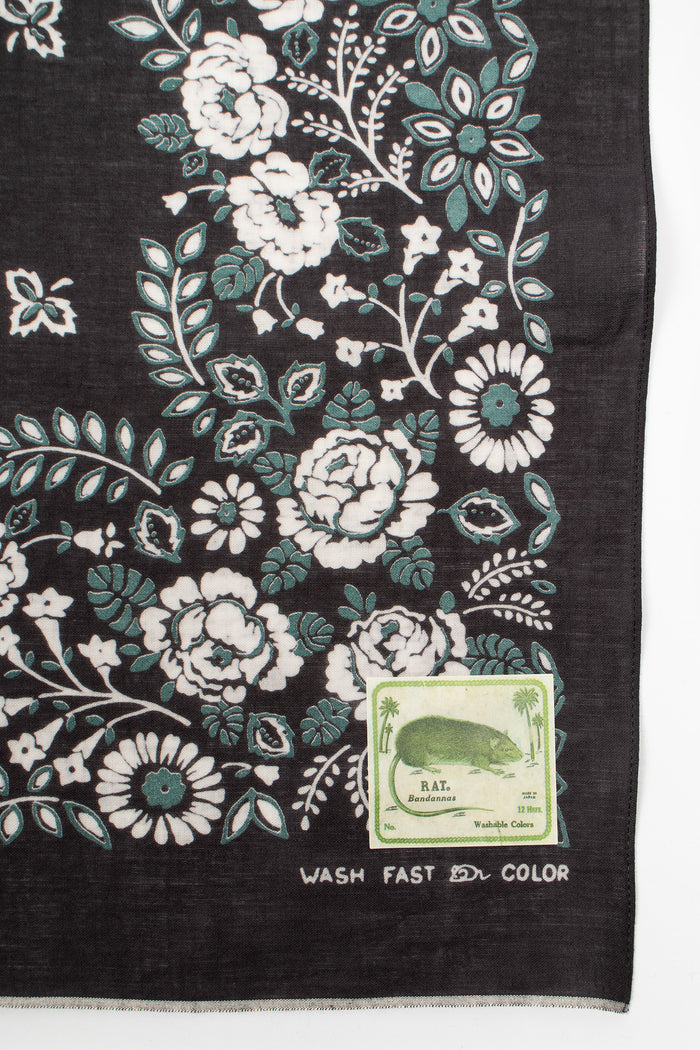 Large Churchill Garden Bandana Black