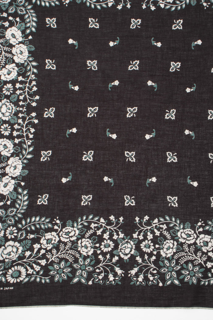 Large Churchill Garden Bandana Black