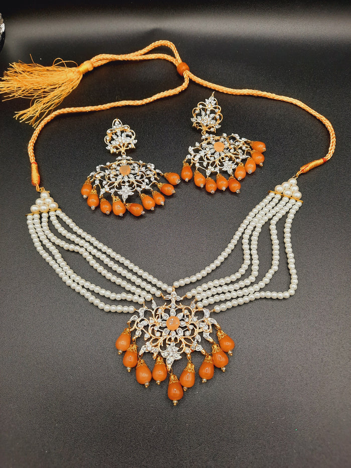 LIGHT BROWN ROYAL STYLE EARRINGS & CHOKER FOR ROYAL PEOPLE - NATASHAHS