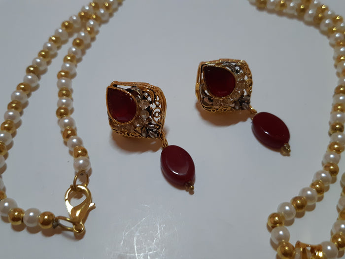 Maroon Golden Base Pendant Set - NATASHAHS