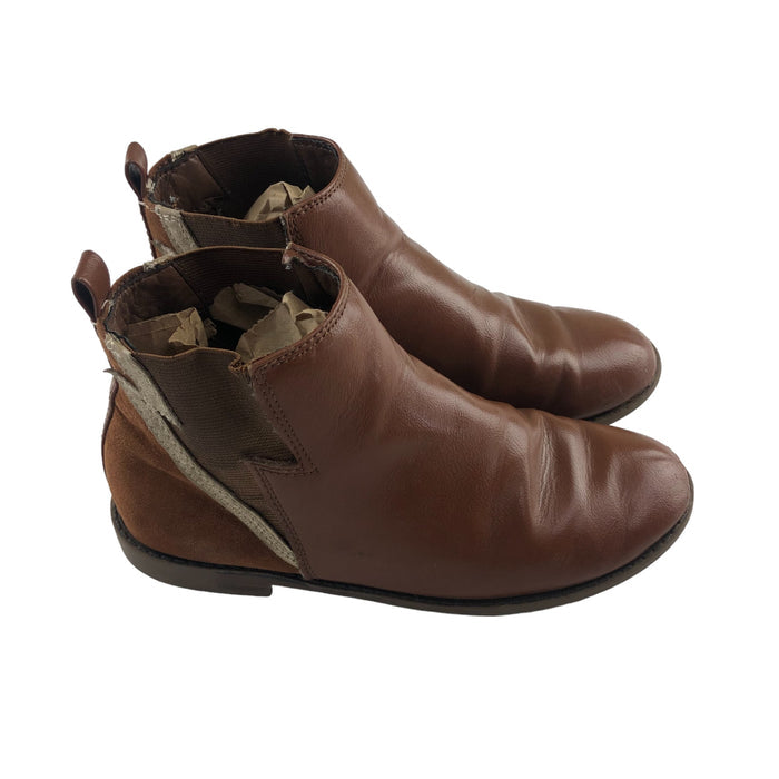 Matalan size UK 2 brown slip on lighting boots