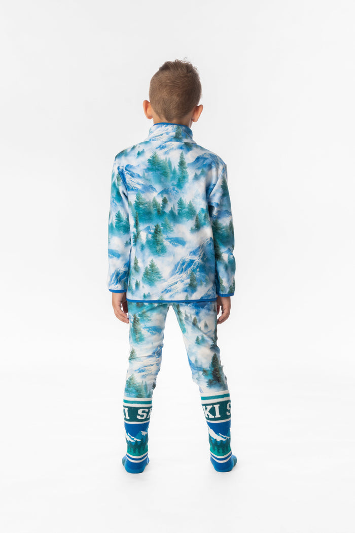 Deux par Deux boys' plush fleece snap-front pullover in blue mountain print – on a child model, another view