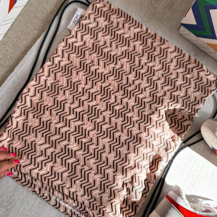 MISSONI Logo 90 White Red Trainers Sneakers + Chevron Bag