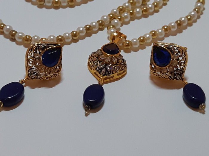 Navy Blue Golden Base Pendant Set - NATASHAHS