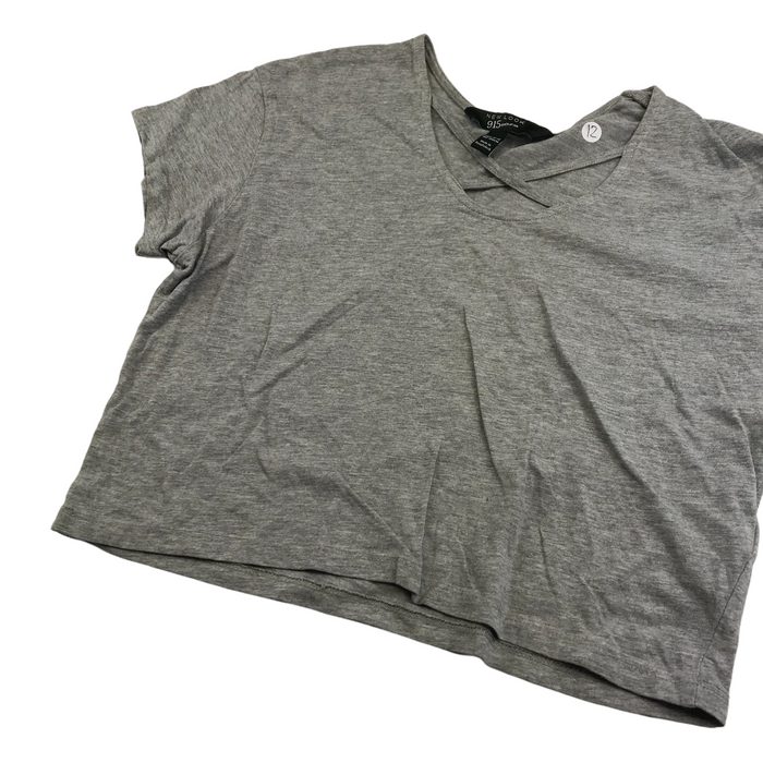Preloved kids t-shirt