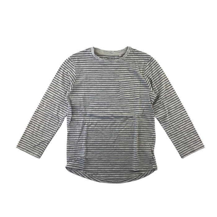 Preloved kids t-shirt