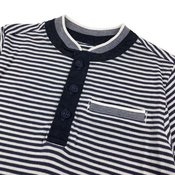 Preloved kids t-shirt