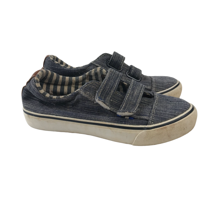 Nutmeg size UK 13 (jr) navy blue trainers