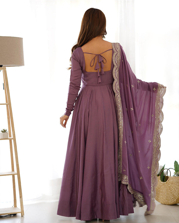 ONION COLOR PURE CHANDERI SILK THREE PIECE ANARKALI SUIT