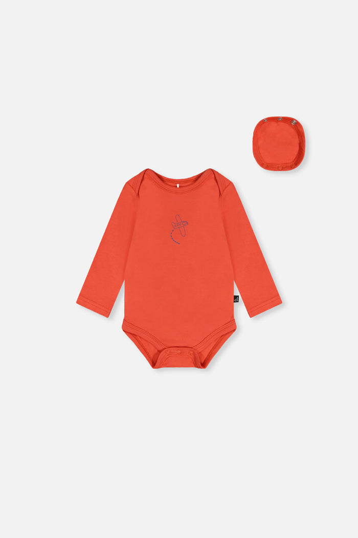 Deux par Deux organic cotton baby onesie in coral with airplane detail