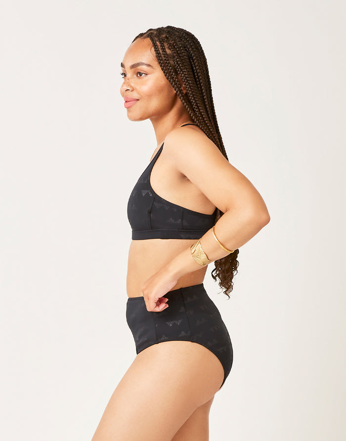 Palisades Bottom: Black Cascade Embossed