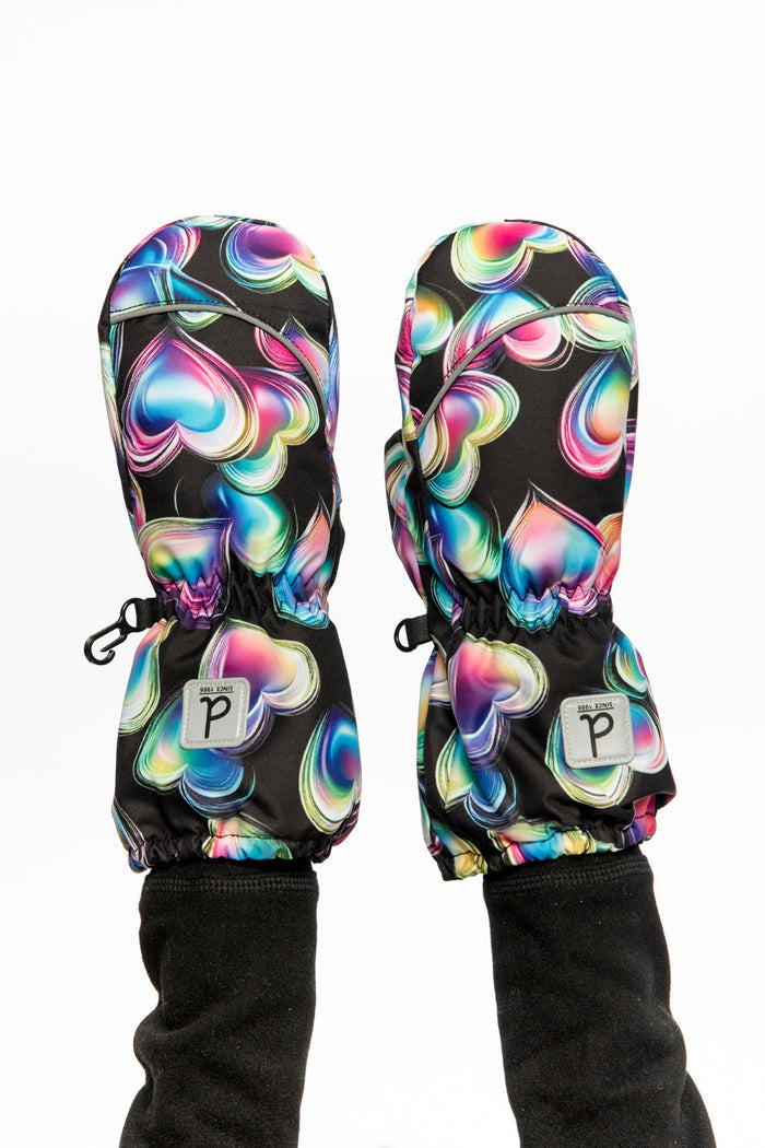 Child wearing the black heart print Play winter mittens, view 2