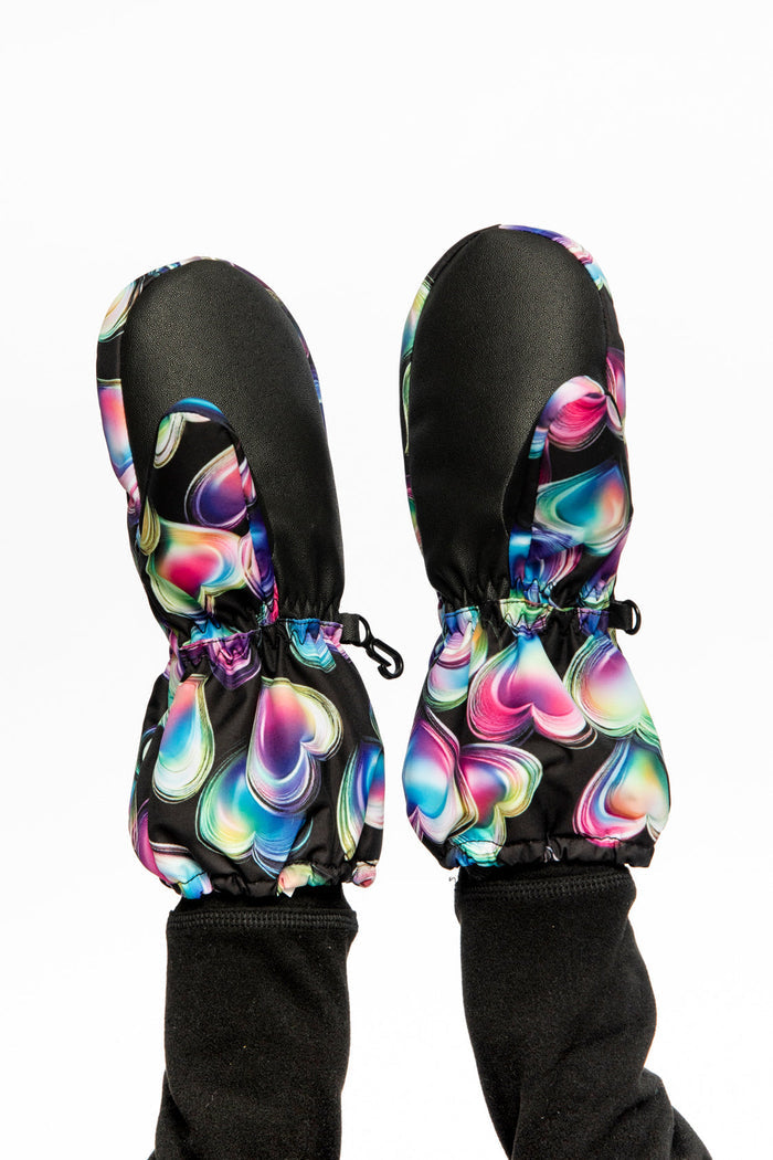 Child wearing the black heart print Play winter mittens, view 4