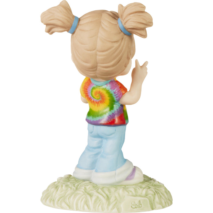 Precious Moments - Peace And Love Porcelain Figurine 232019