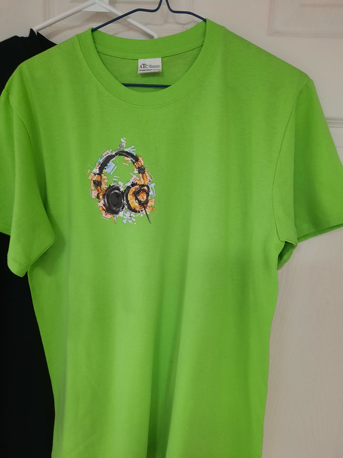 Printed T-shirts for young school kids in youth XL or 18/20 size - NATASHAHS